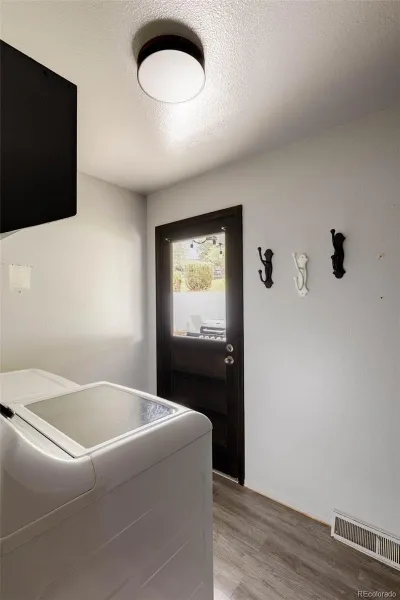 7392 S Madison Circle Centennial CO 80122 MLS #REC2897978 05202026224458 800 16