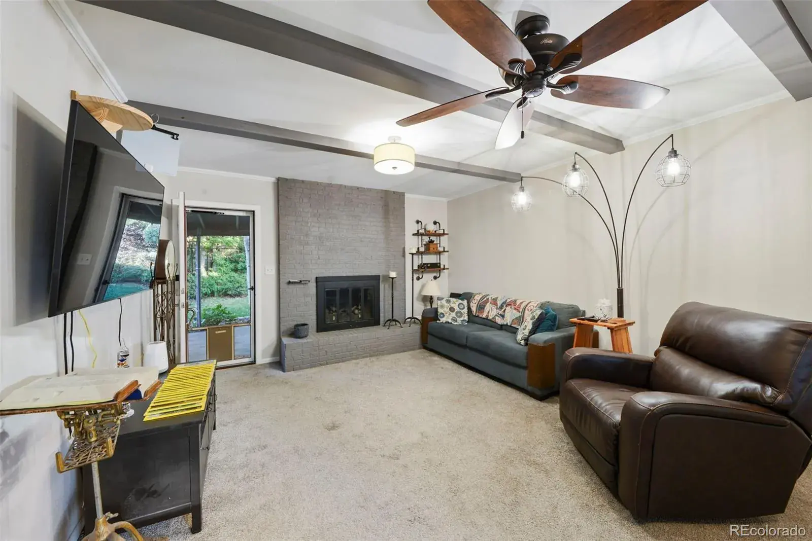 10012025020338 1600 21