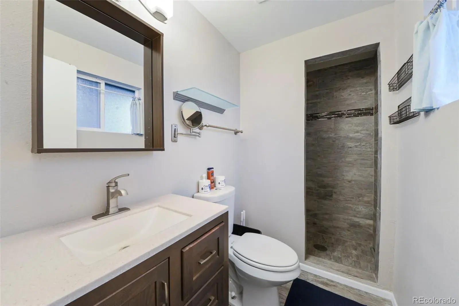 10012025020338 1600 27