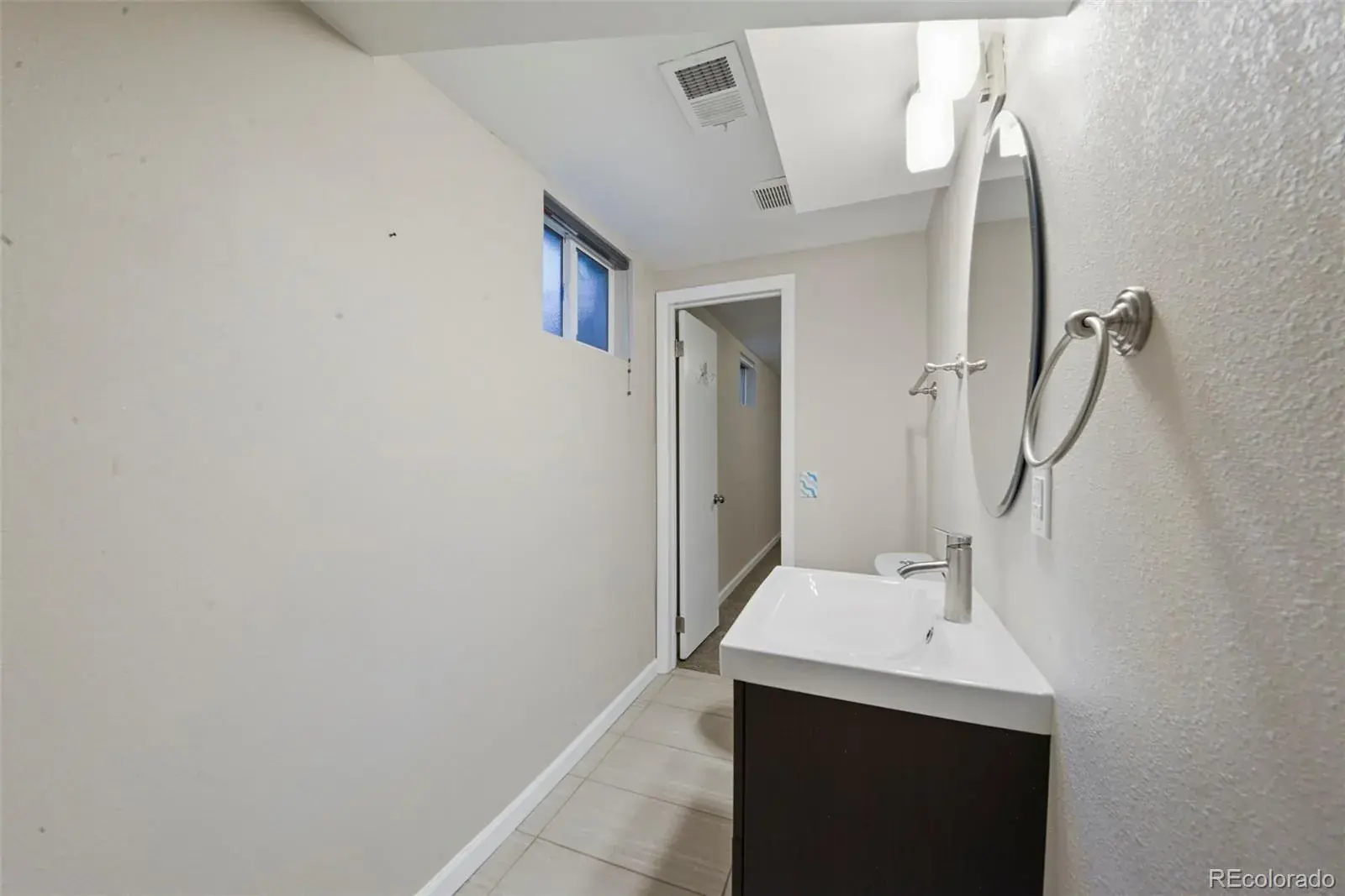 10012025020338 1600 33