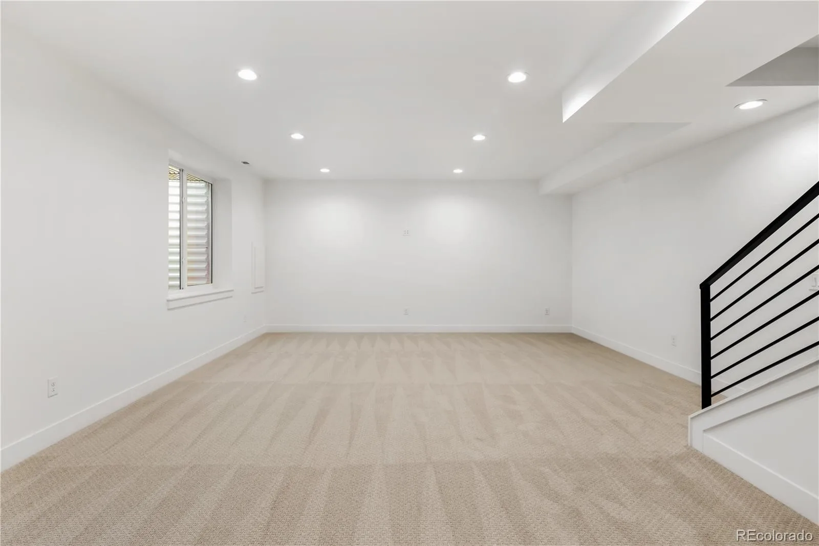 771 Birch Street Denver CO 80220 | MLS #REC2899260 08252026163944 1600 39