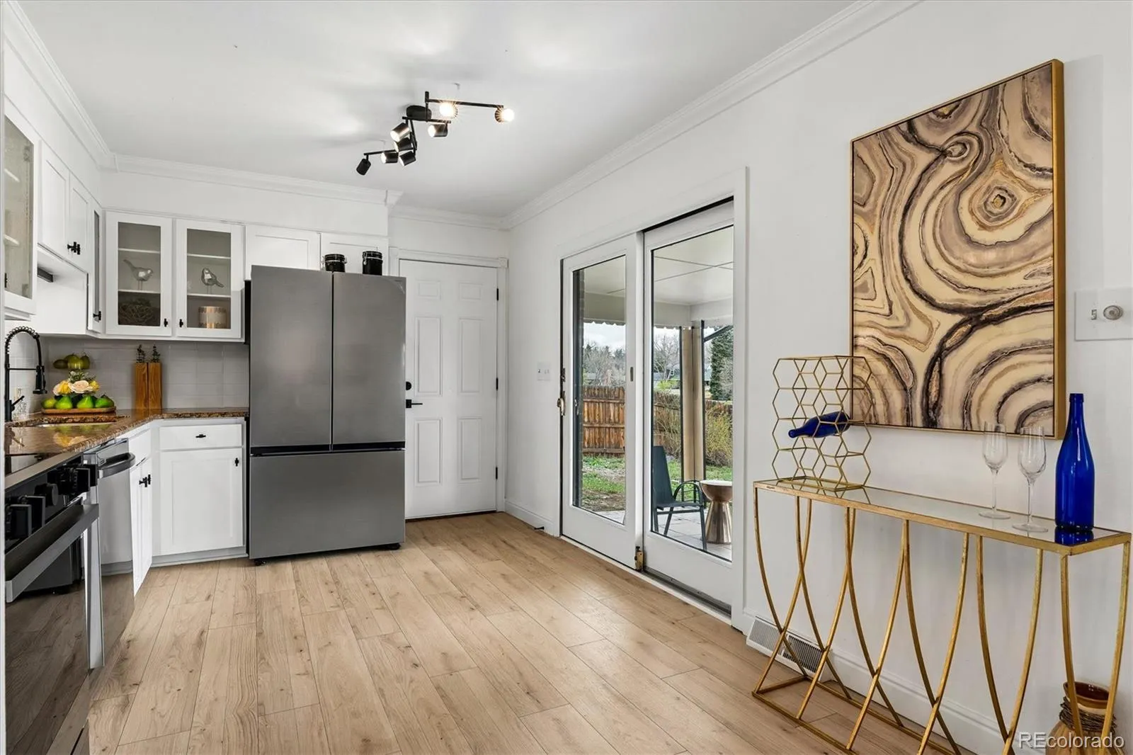 04152026165238 1600 5