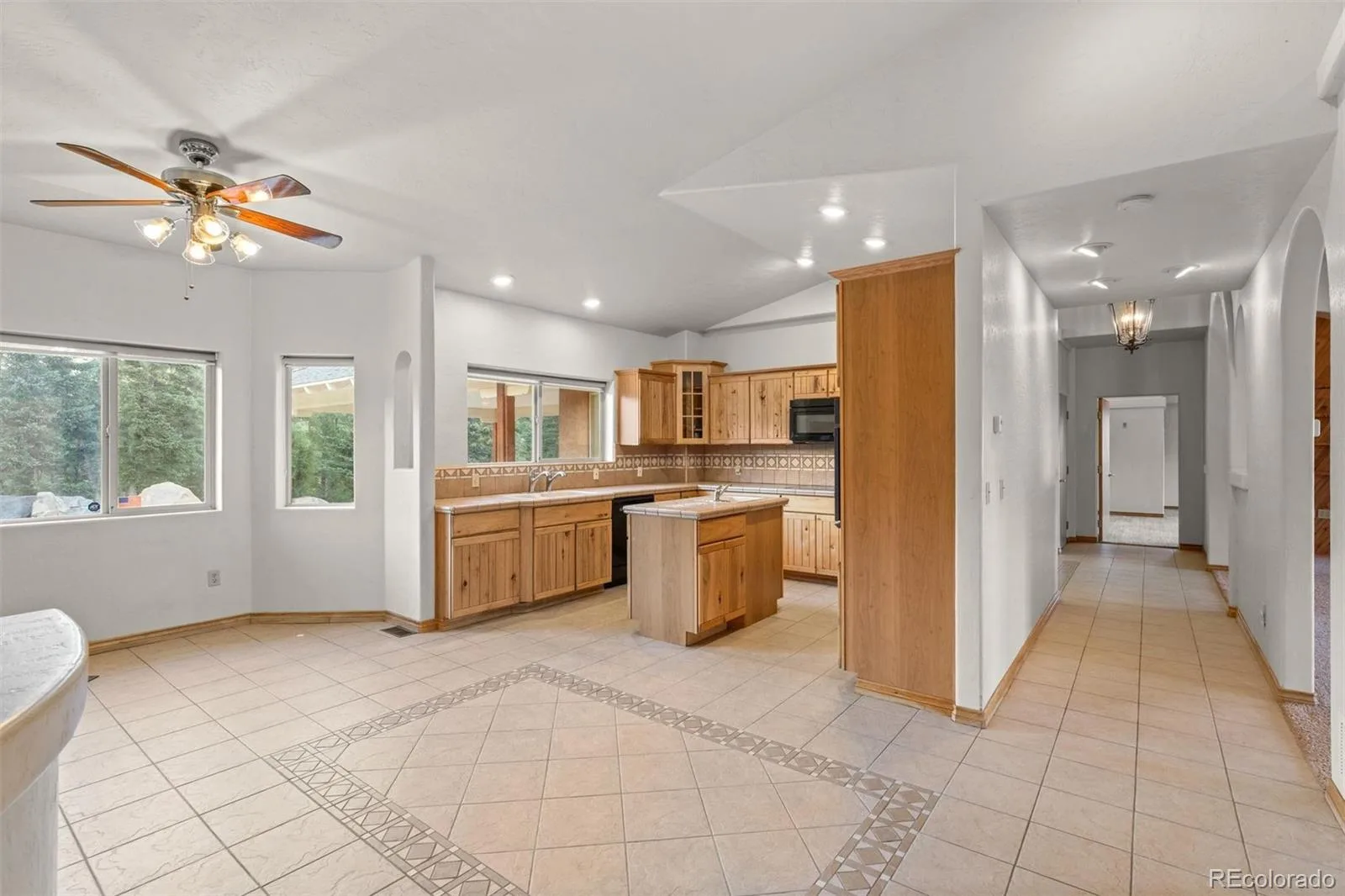 12868 Cottonwood Road Littleton CO 80127 | MLS #REC2903375 07152026203943 1600 11