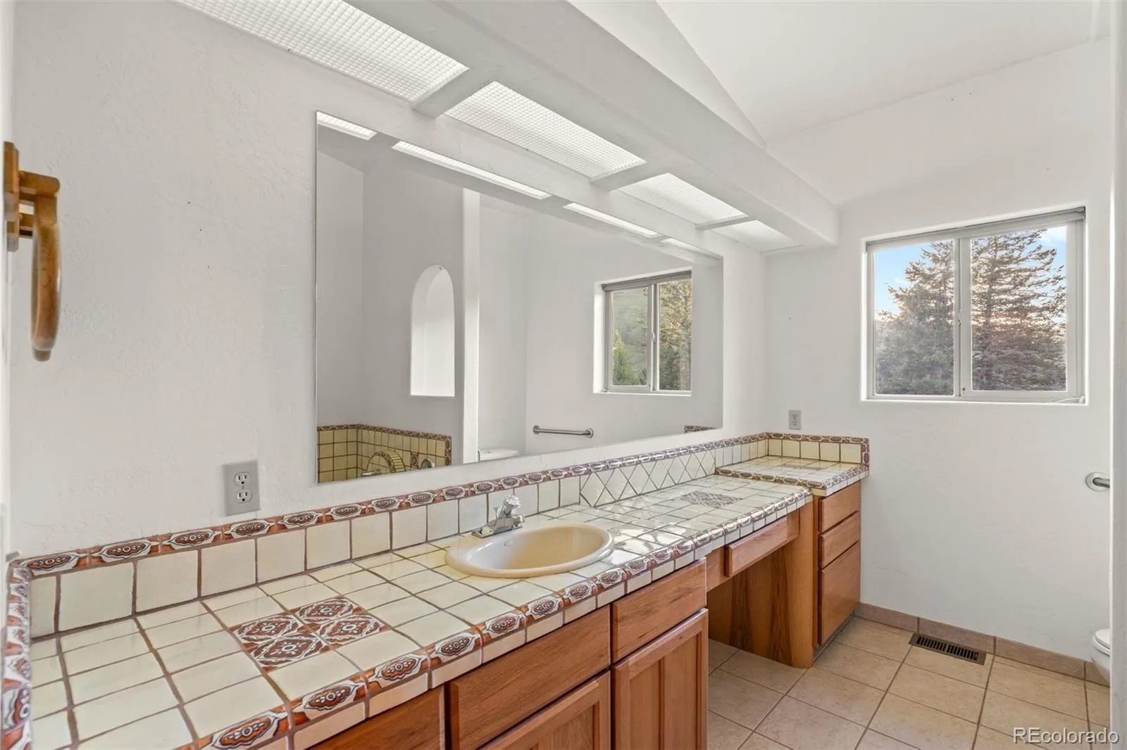 12868 Cottonwood Road Littleton CO 80127 | MLS #REC2903375 07152026203943 1600 16