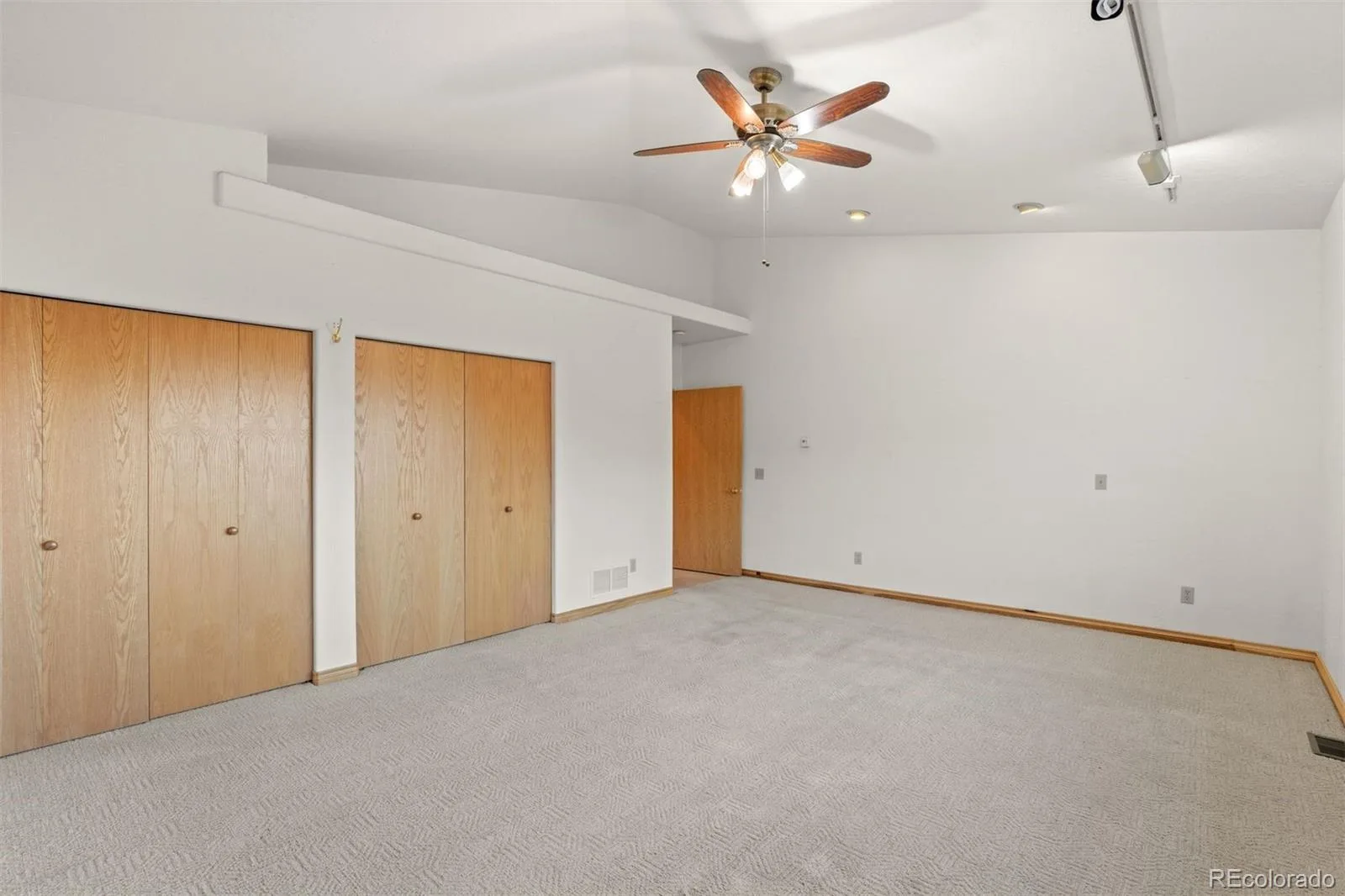 12868 Cottonwood Road Littleton CO 80127 | MLS #REC2903375 07152026203943 1600 19