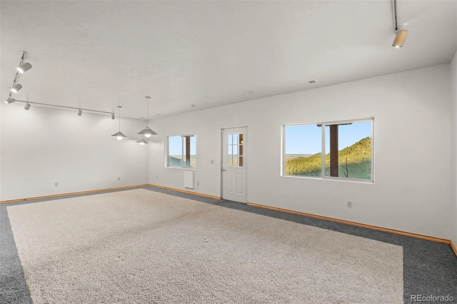 12868 Cottonwood Road Littleton CO 80127 | MLS #REC2903375 07152026203943 1600 20