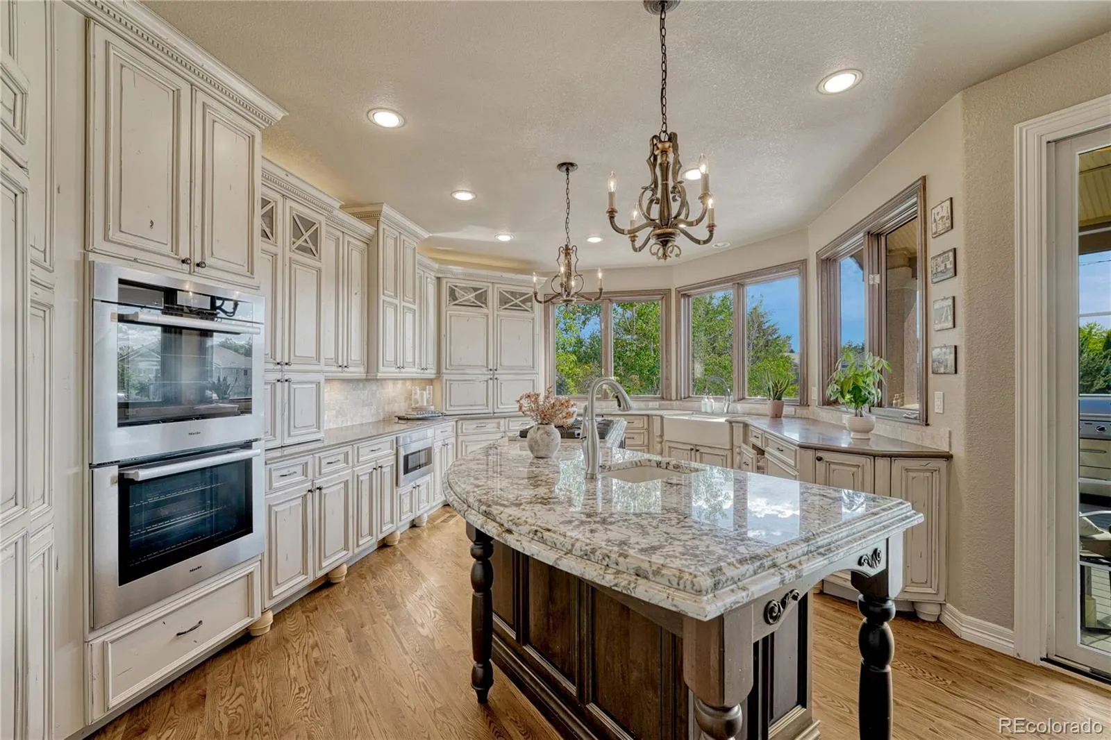 9130 S LOST HILL Drive Lone Tree CO 80124 MLS #REC2904500 05162026040054 1600 10
