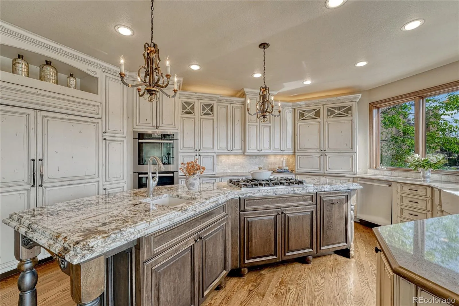 9130 S LOST HILL Drive Lone Tree CO 80124 MLS #REC2904500 05162026040054 1600 11