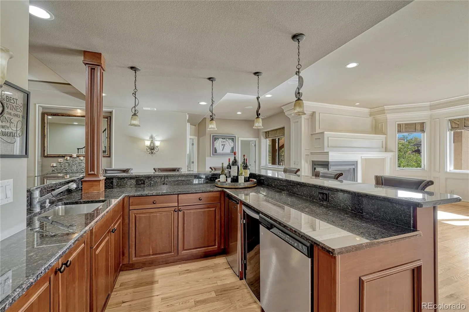 9130 S LOST HILL Drive Lone Tree CO 80124 MLS #REC2904500 05162026040054 1600 27