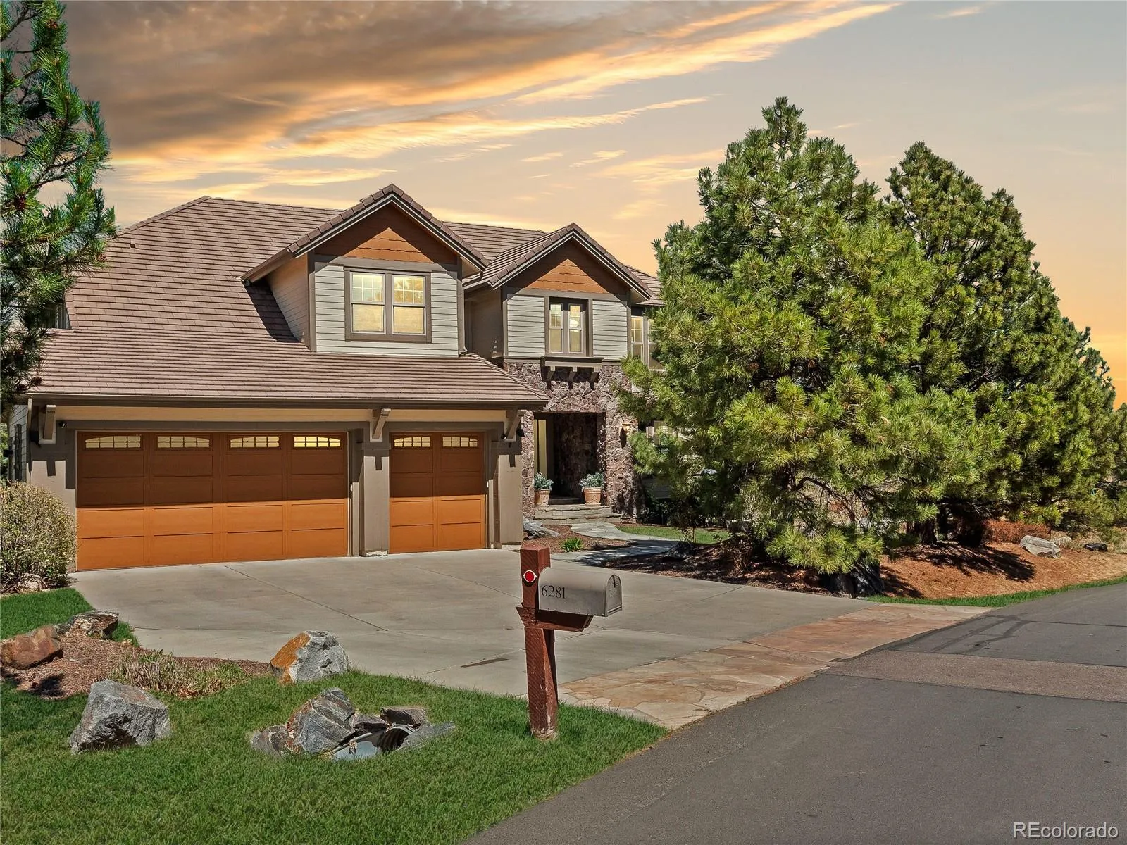 6281 Oxford Peak Place Castle Rock CO 80108 MLS #REC2904929 05252026040858 1600 1