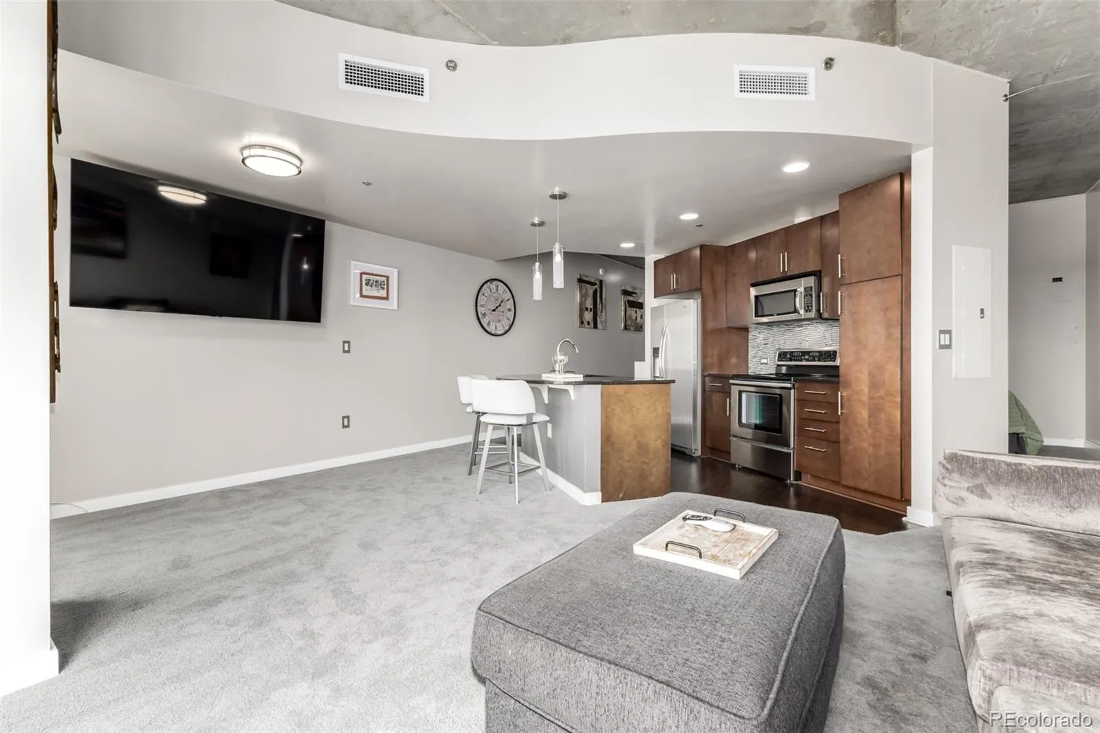 04072026180934 1600 10