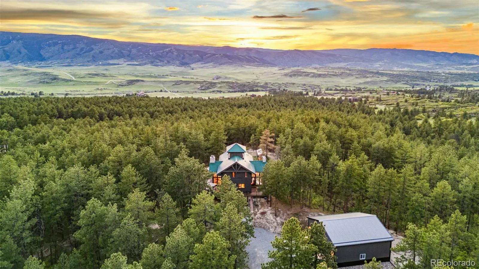 5090 S Perry Park Road Sedalia CO 80135 | MLS #REC2905246 02272026180149 1600 44