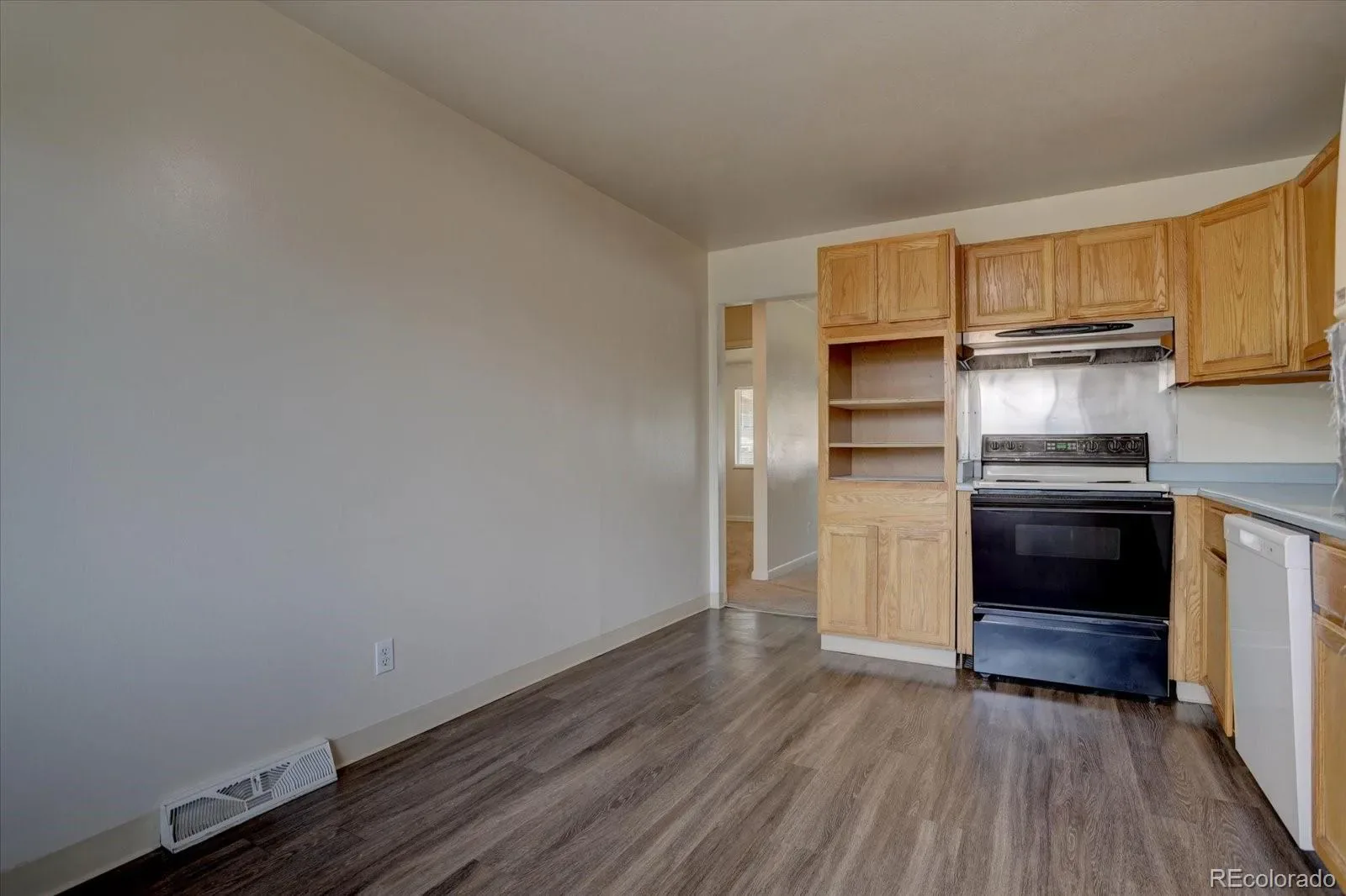 03282026000740 1600 31