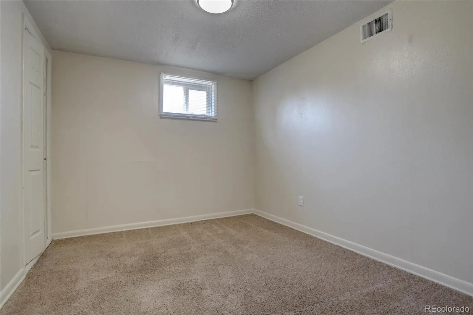 03282026000740 1600 40