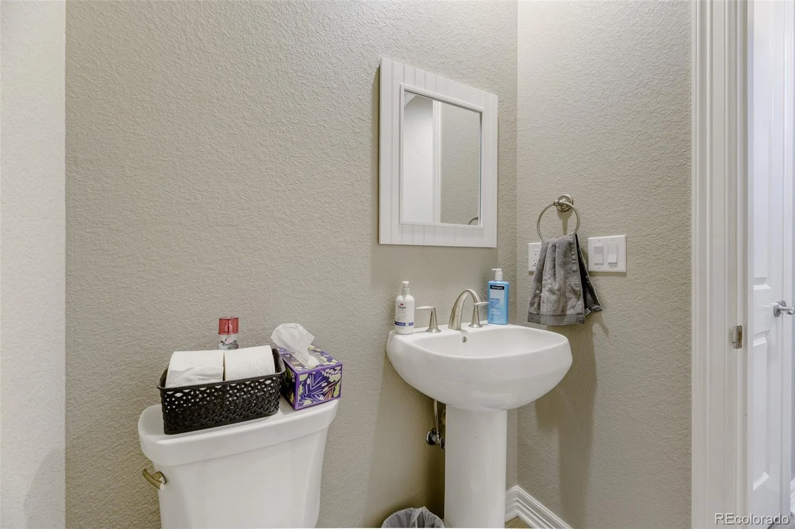 22296 Boundstone Drive Parker CO 80138 | MLS #REC2911750 07302026235612 1600 15