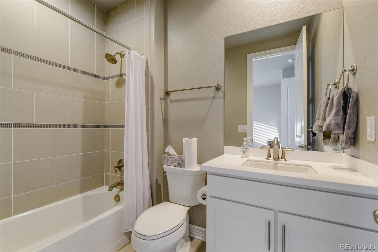 22296 Boundstone Drive Parker CO 80138 | MLS #REC2911750 07302026235612 1600 22