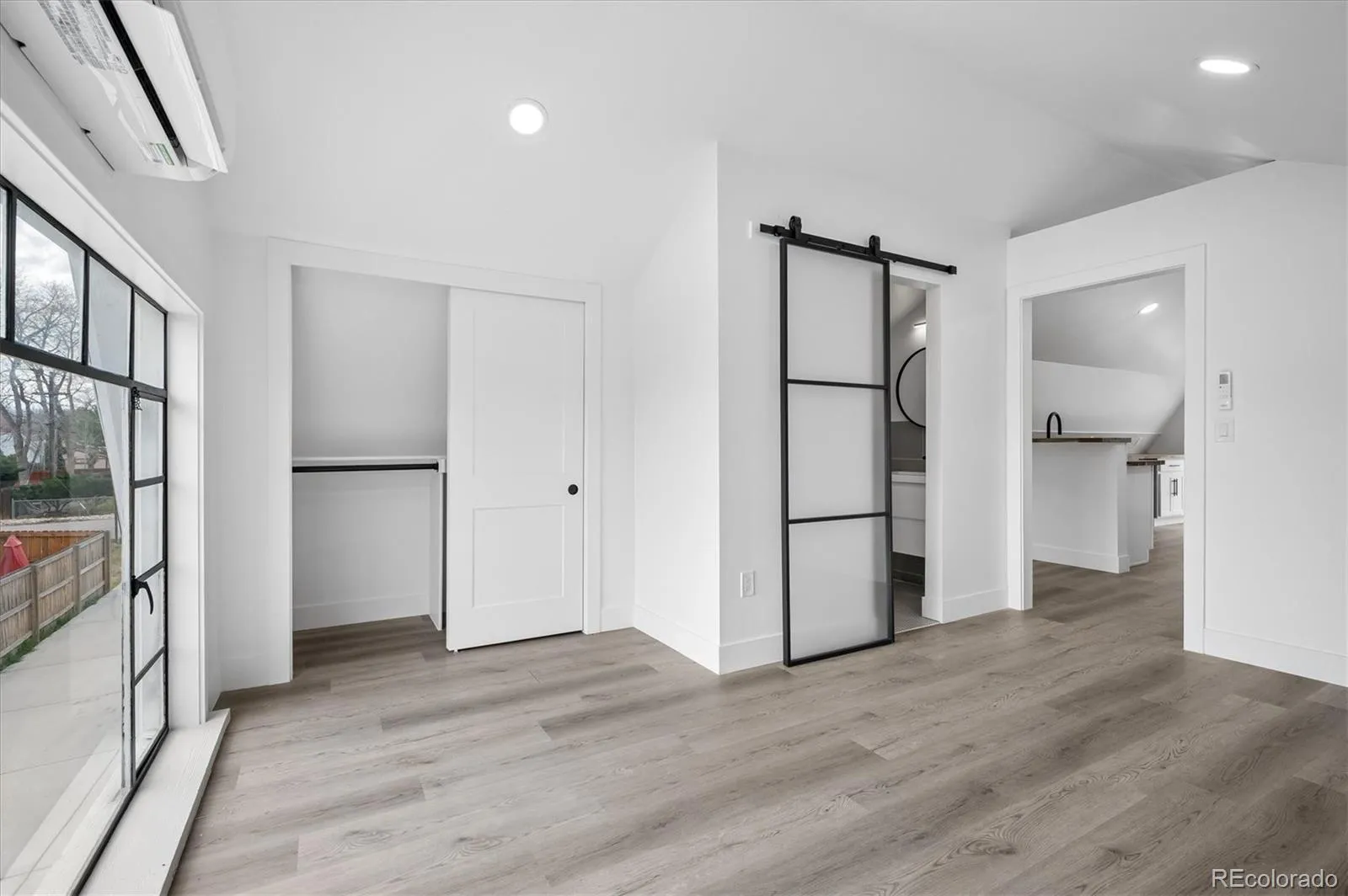 04072026162637 1600 43