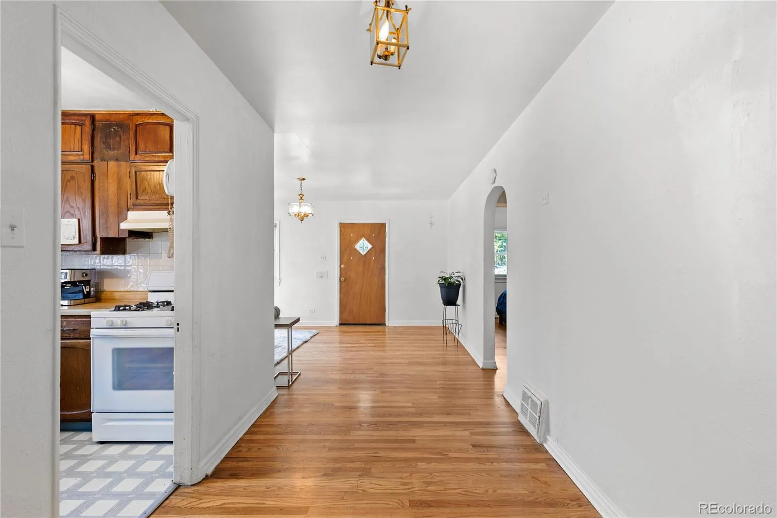 04082026151834 1600 4