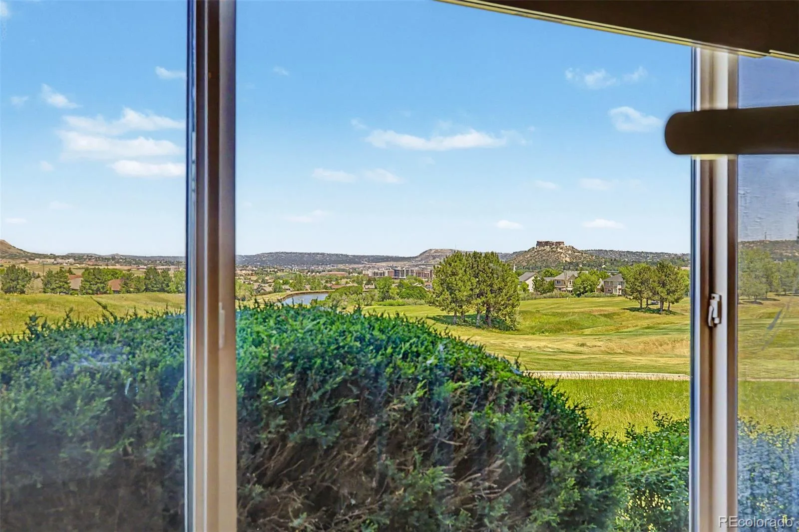 2113 Brierly Court Castle Rock CO 80104 | MLS #REC2913949 06152026194533 1600 36