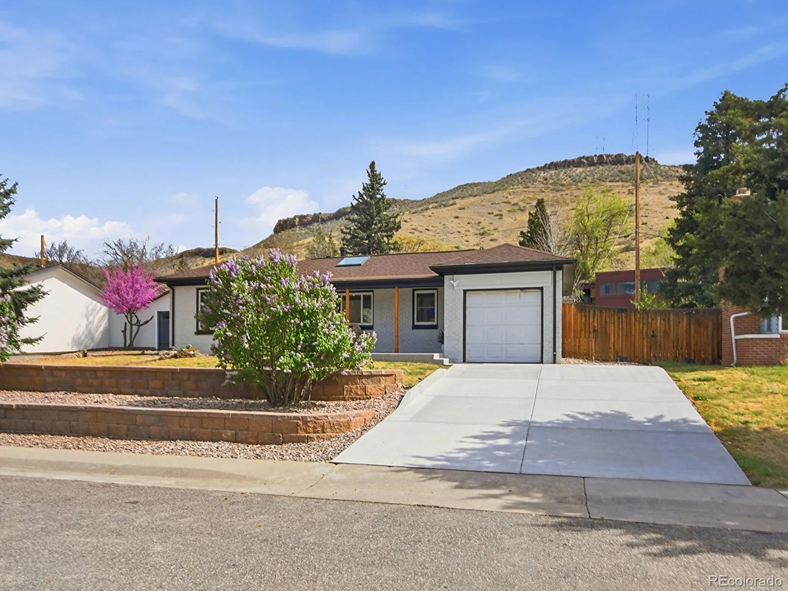 04112026192705 1600 1