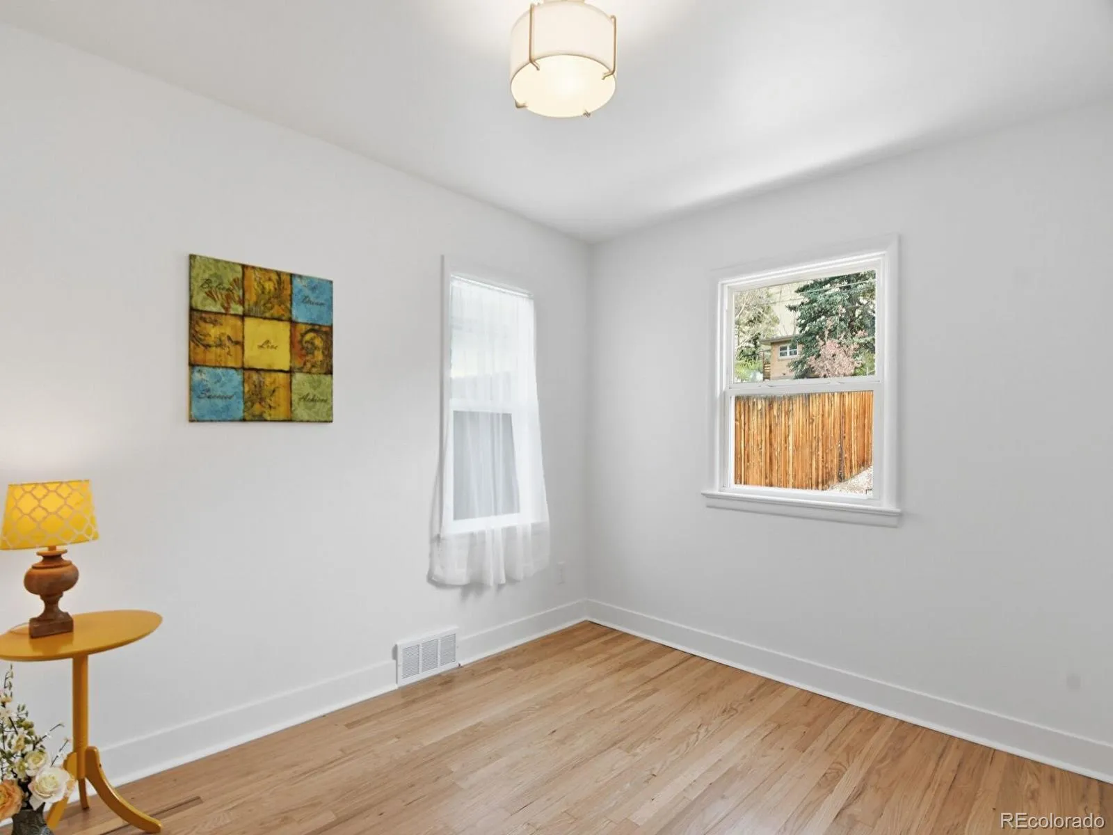 04112026192705 1600 12