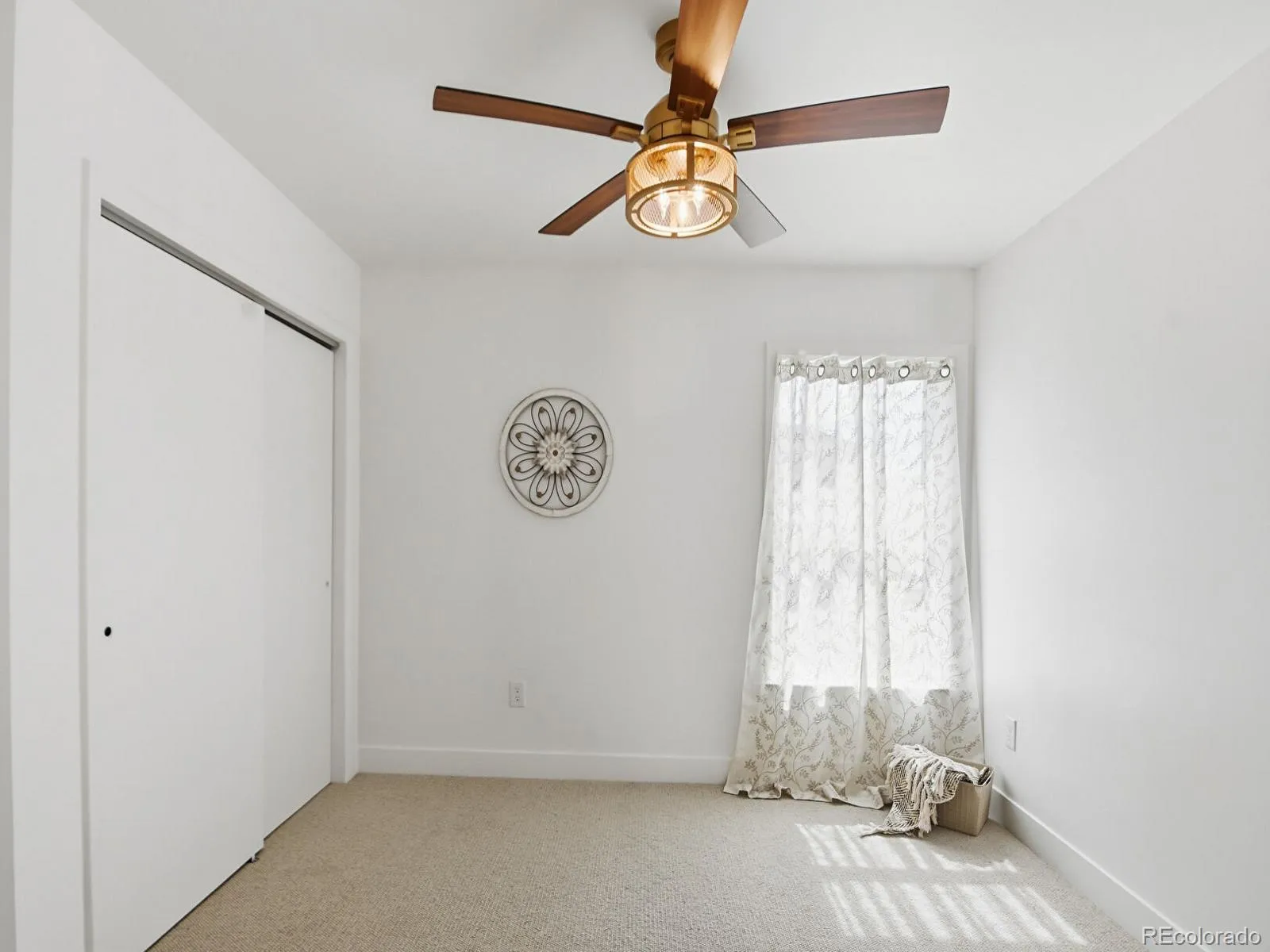 04112026192705 1600 22