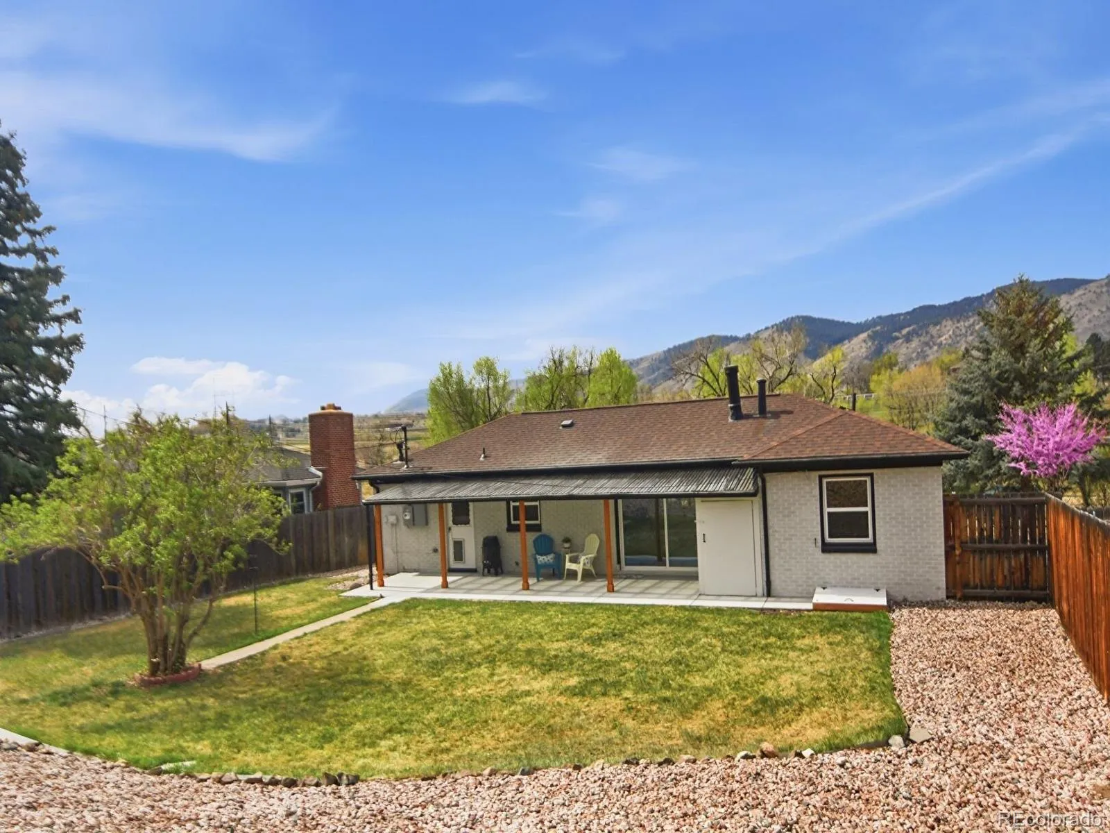 04112026192705 1600 33