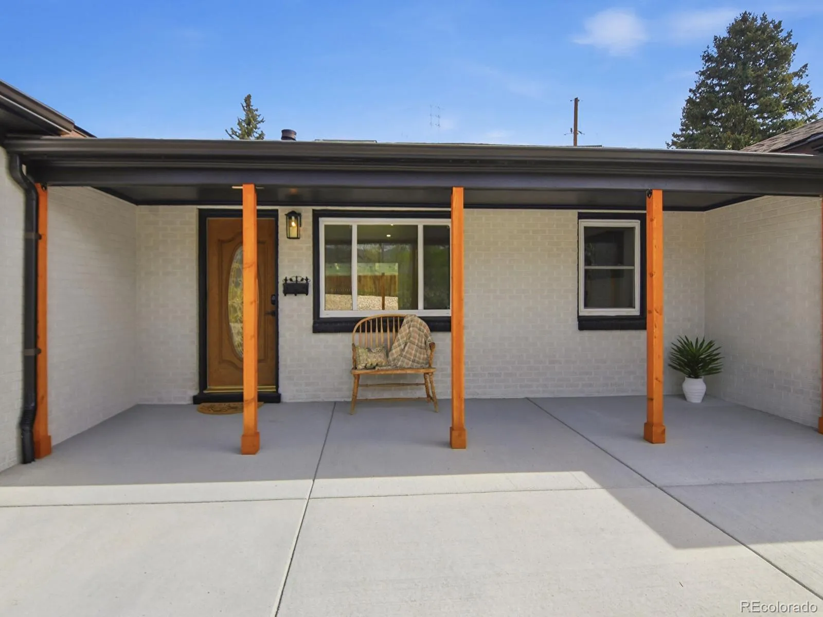 04112026192705 1600 6