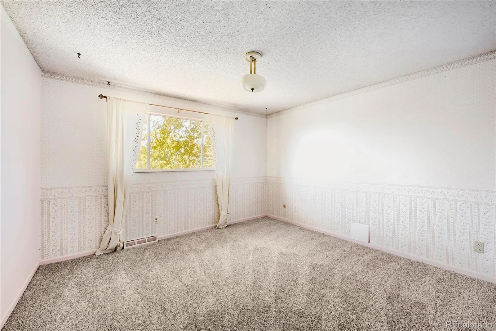 2325 S Hoyt Street Lakewood CO 80227 | MLS #REC2921054 09302026001403 1600 16
