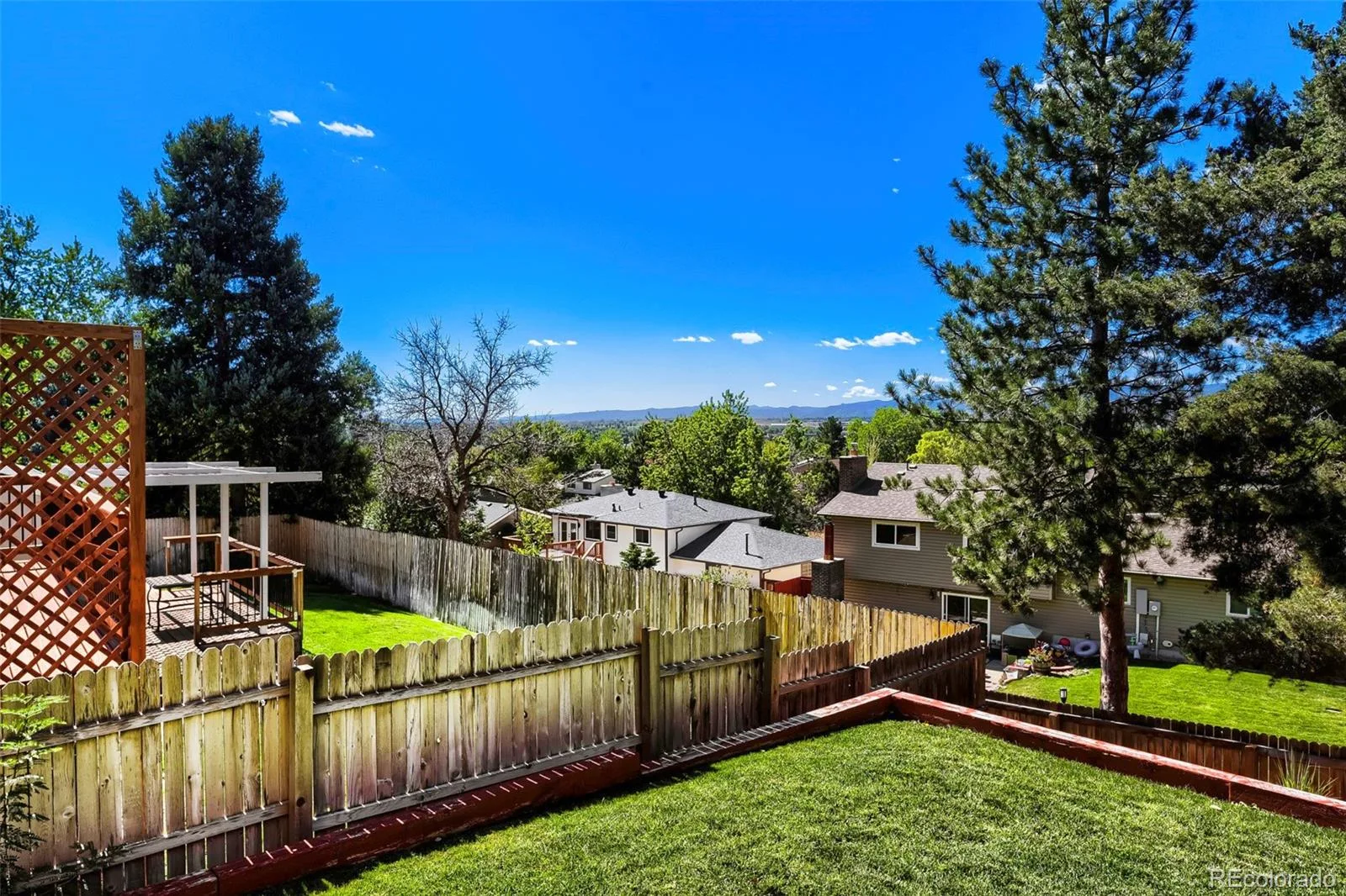 2325 S Hoyt Street Lakewood CO 80227 | MLS #REC2921054 09302026001403 1600 26