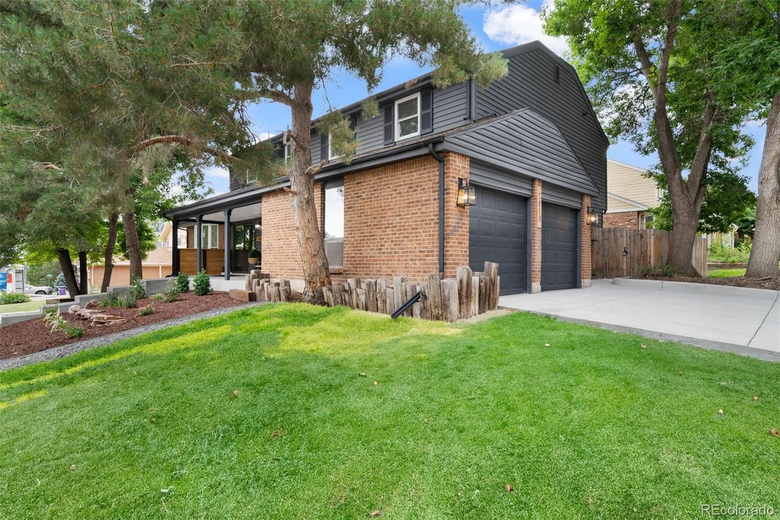 7910 E Bethany Place Denver CO 80231 MLS #REC2921906 06102026075540 1600 0