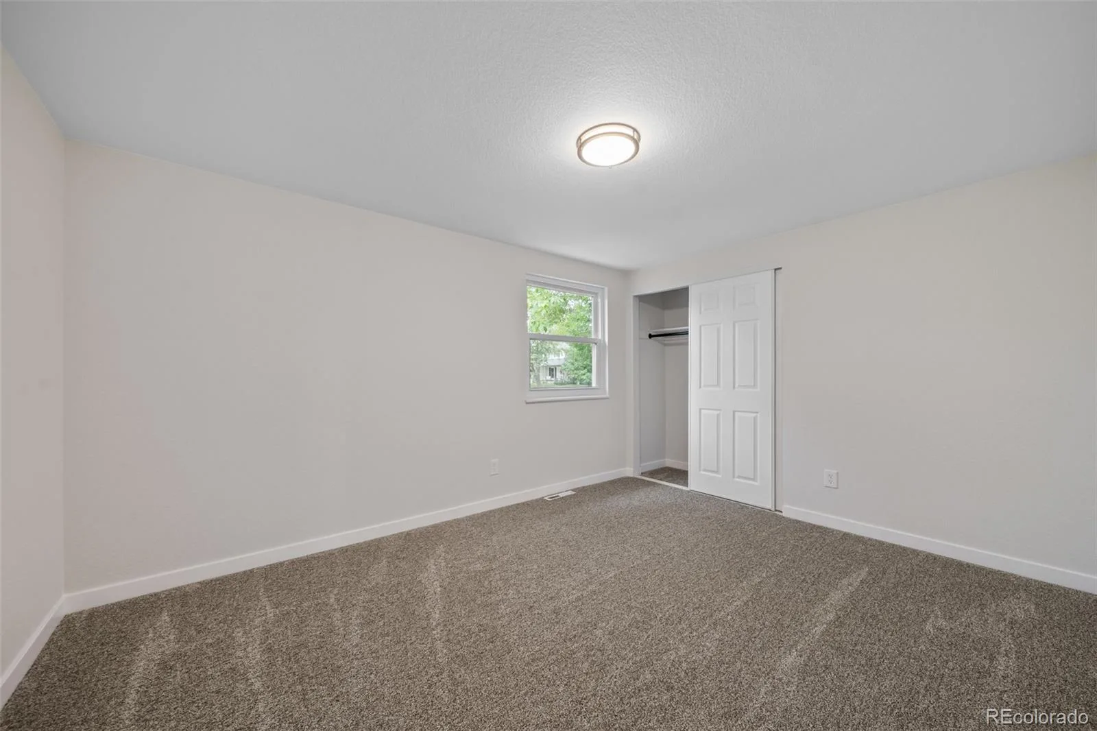7910 E Bethany Place Denver CO 80231 MLS #REC2921906 06102026075540 1600 35