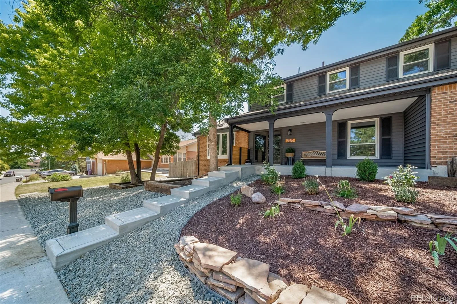 7910 E Bethany Place Denver CO 80231 MLS #REC2921906 06102026075540 1600 44