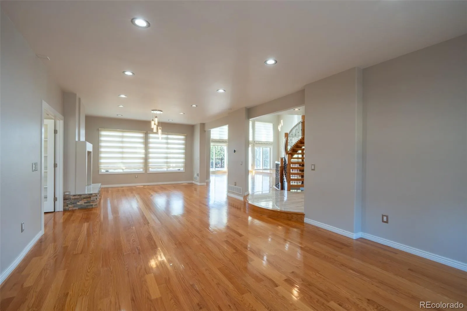 4745 S Helena Way Aurora CO 80015 | MLS #REC2925378 08122026020725 1600 15