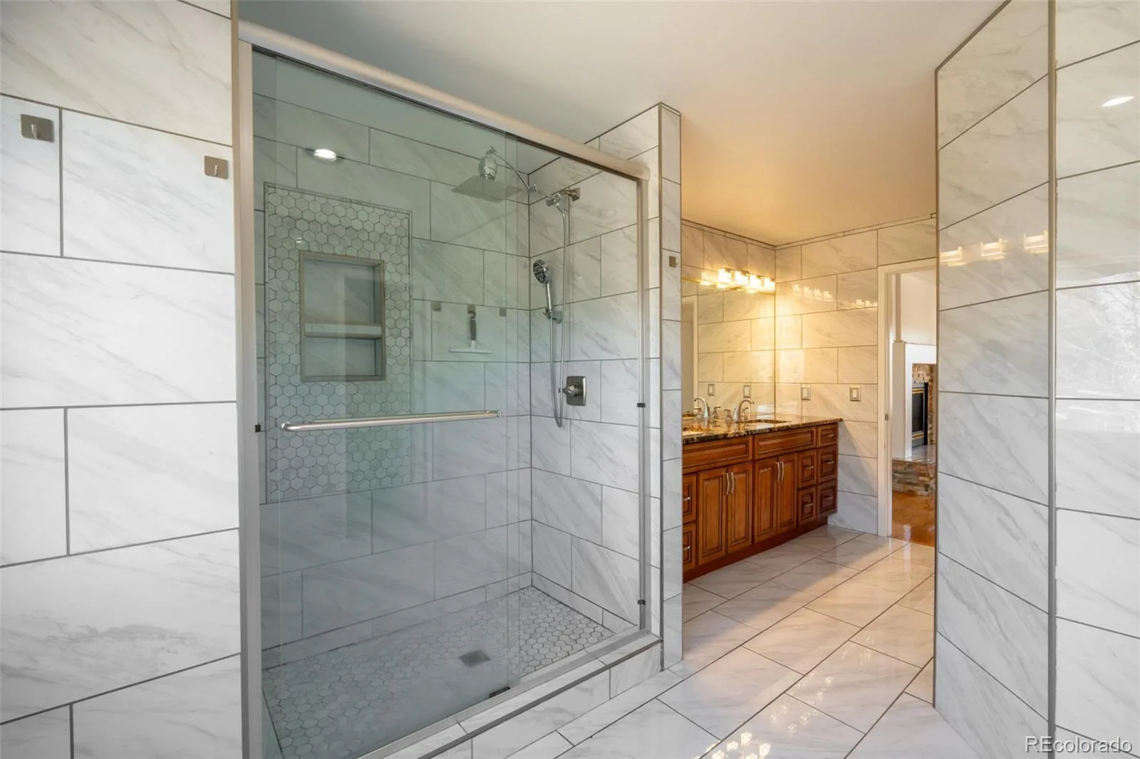 4745 S Helena Way Aurora CO 80015 | MLS #REC2925378 08122026020725 1600 20