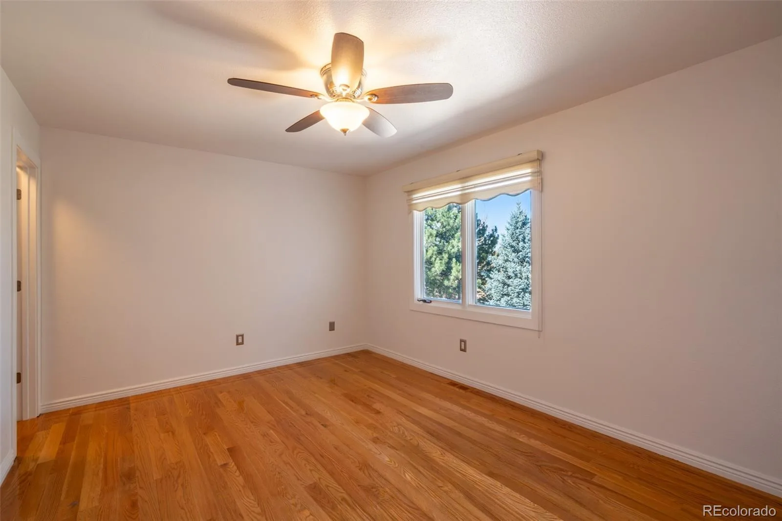 4745 S Helena Way Aurora CO 80015 | MLS #REC2925378 08122026020725 1600 23