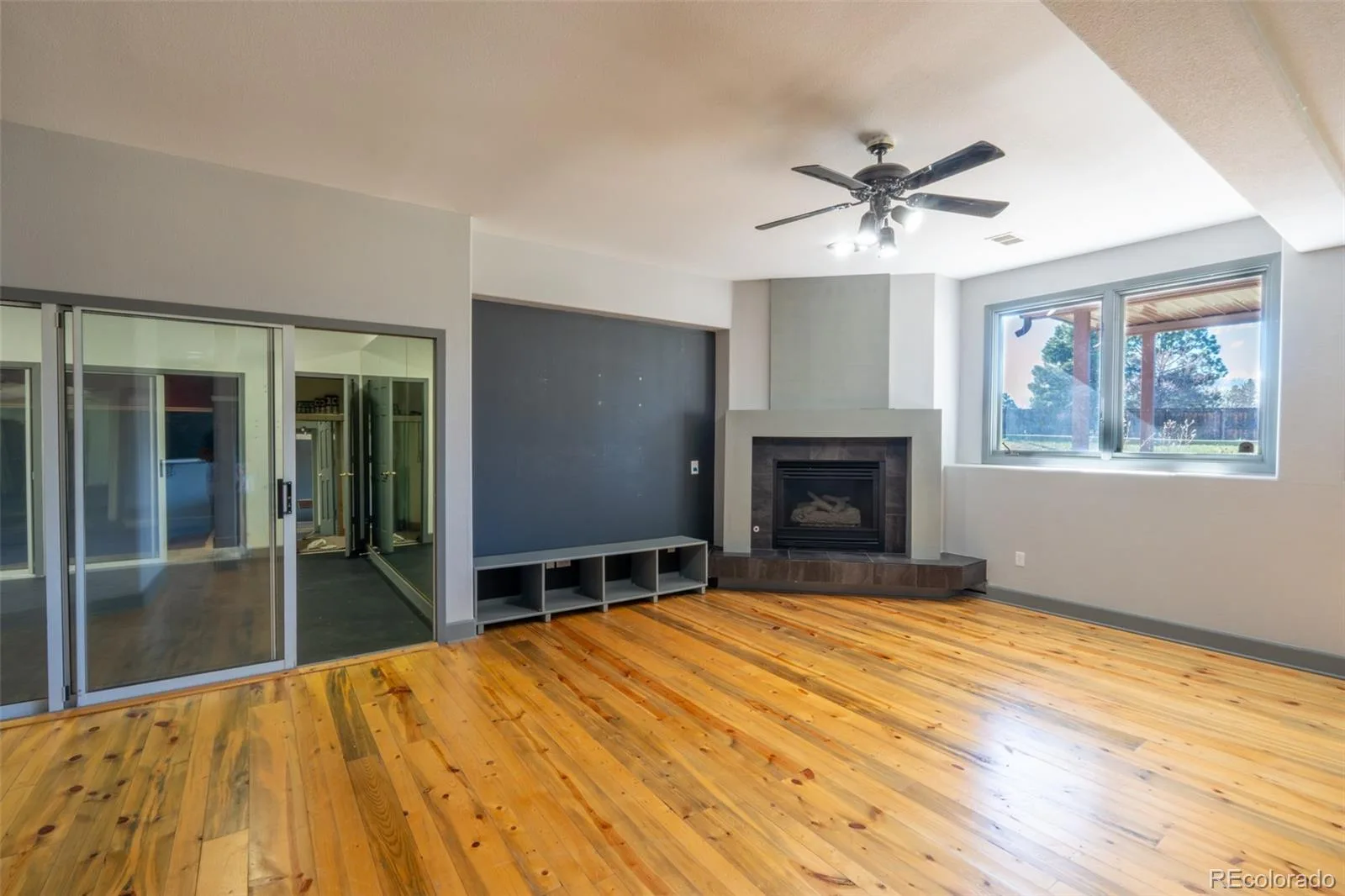 4745 S Helena Way Aurora CO 80015 | MLS #REC2925378 08122026020725 1600 36
