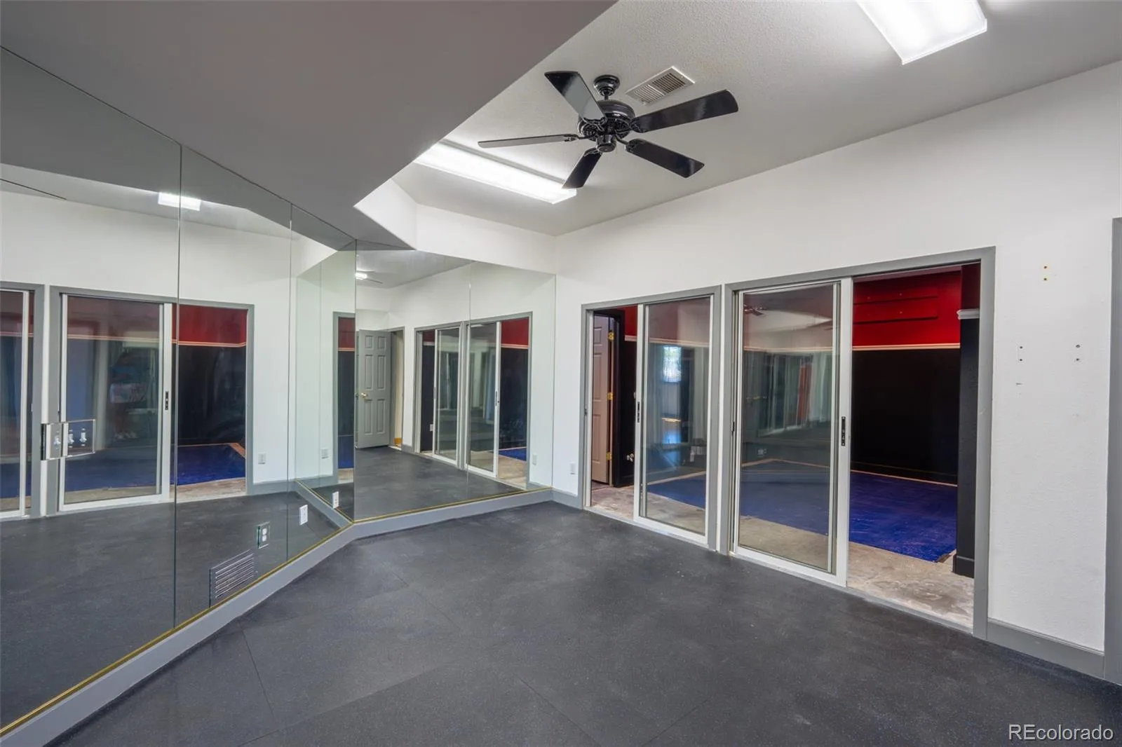 4745 S Helena Way Aurora CO 80015 | MLS #REC2925378 08122026020725 1600 39