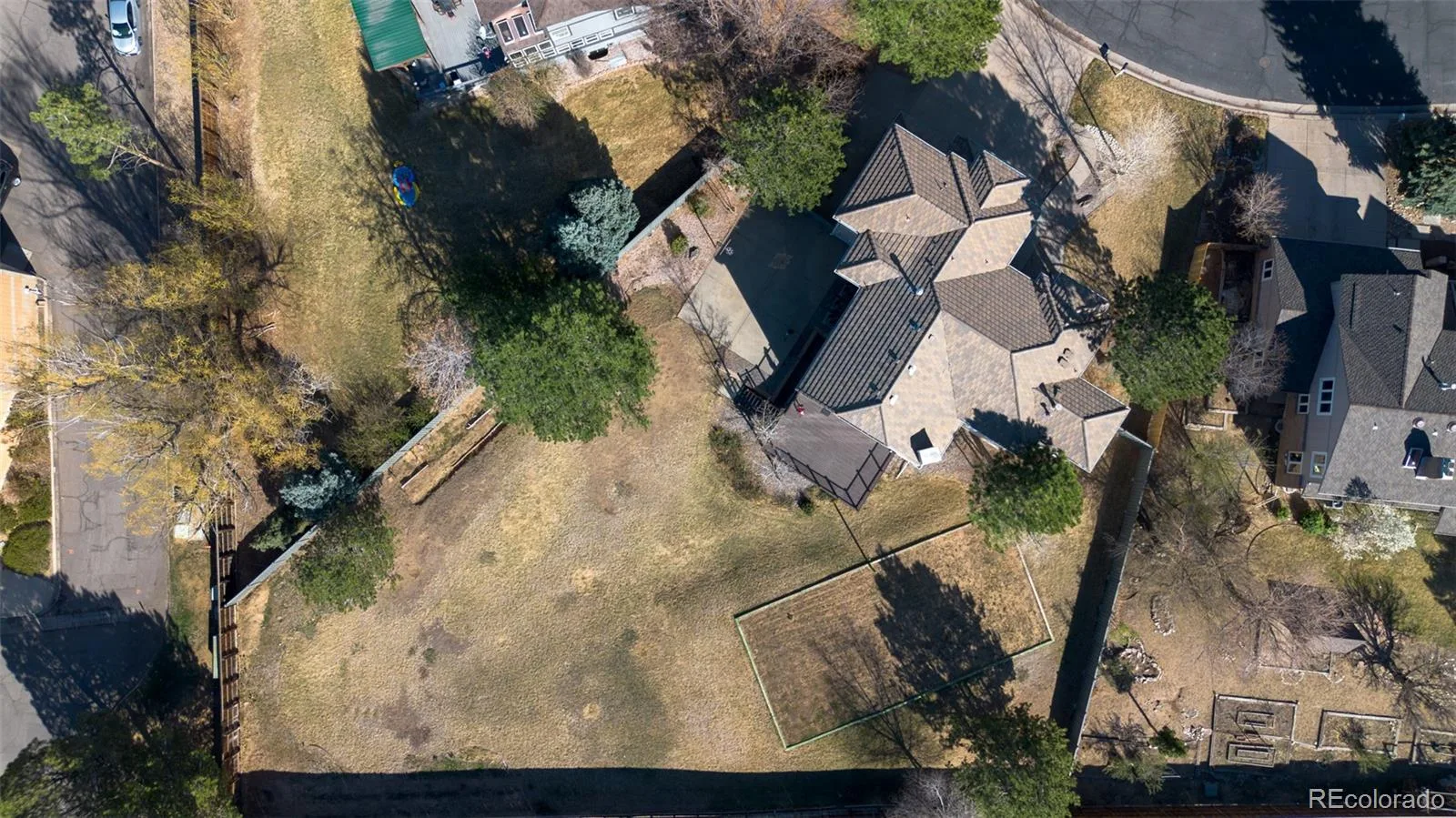 4745 S Helena Way Aurora CO 80015 | MLS #REC2925378 08122026020725 1600 44