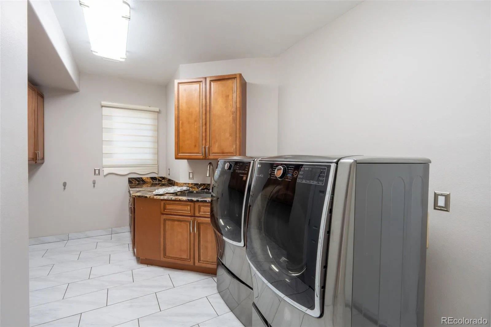 4745 S Helena Way Aurora CO 80015 | MLS #REC2925378 08122026020725 1600 9