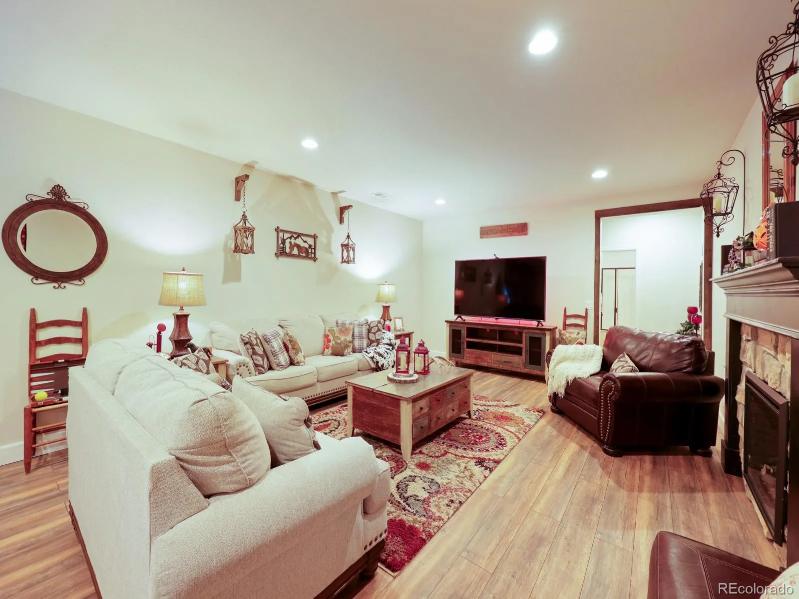 6568 Leilani Lane Castle Rock CO 80108 MLS #REC2925561 07182026143430 1600 17