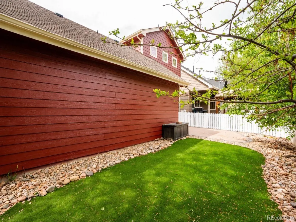 4213 Timber Hollow Loop Castle Rock CO 80109 | MLS #REC2925917 05282026043207 1200 19