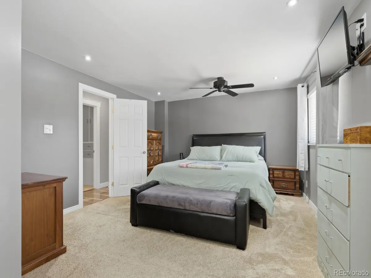 04082026050718 1200 21