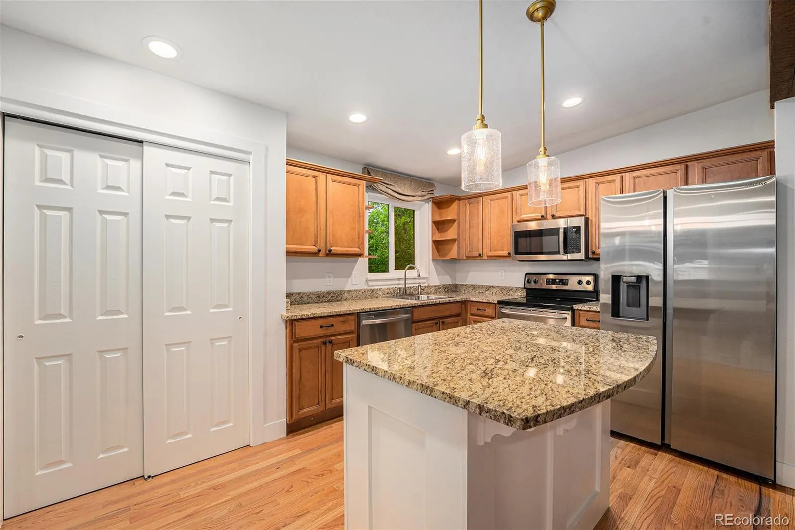 2989 E Cresthill Avenue Centennial CO 80121 MLS #REC2930461 05212026034626 1600 6