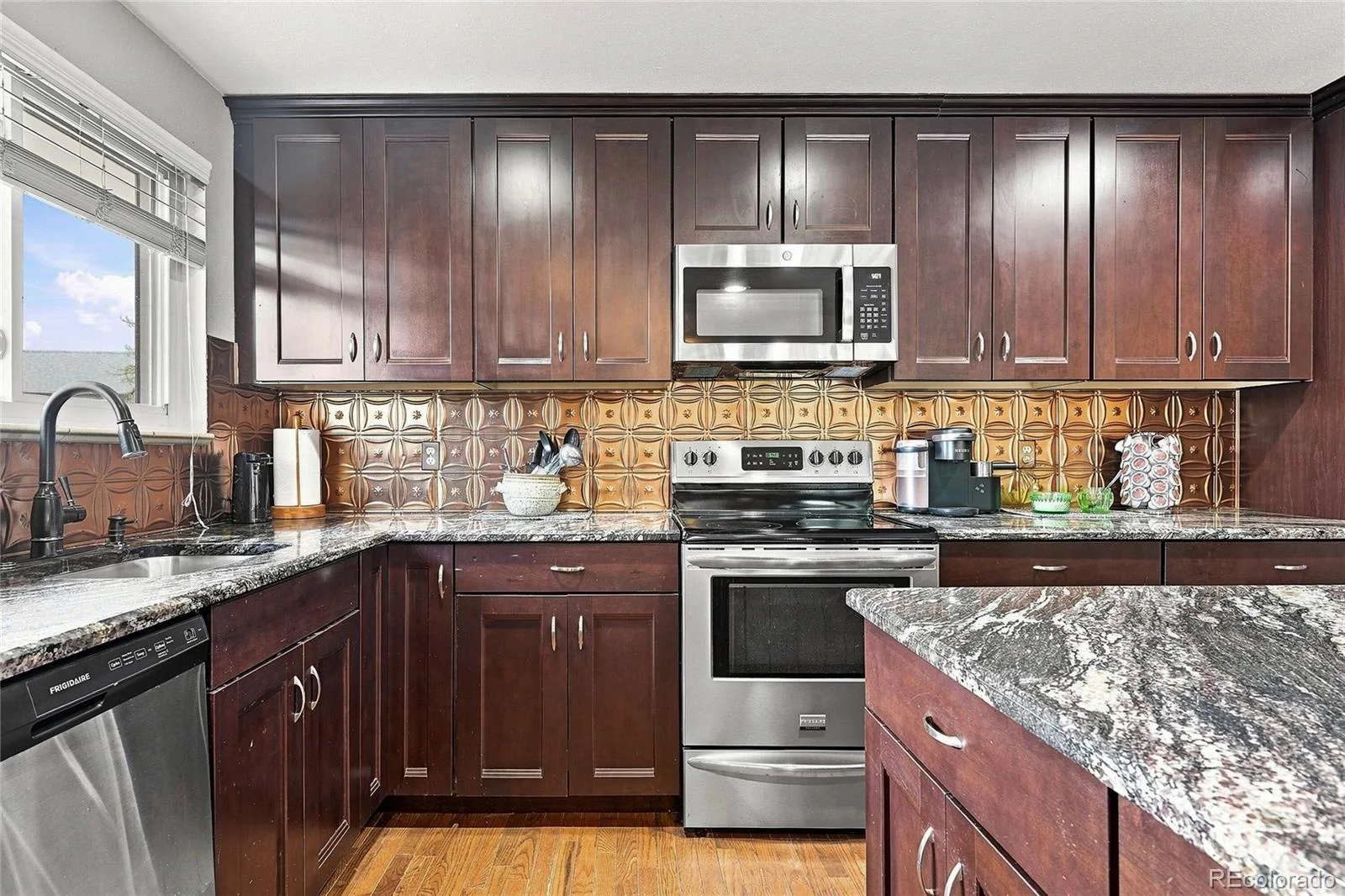 7644 S Franklin Way Centennial CO 80122 | MLS #REC2930651 09262026210336 1600 14