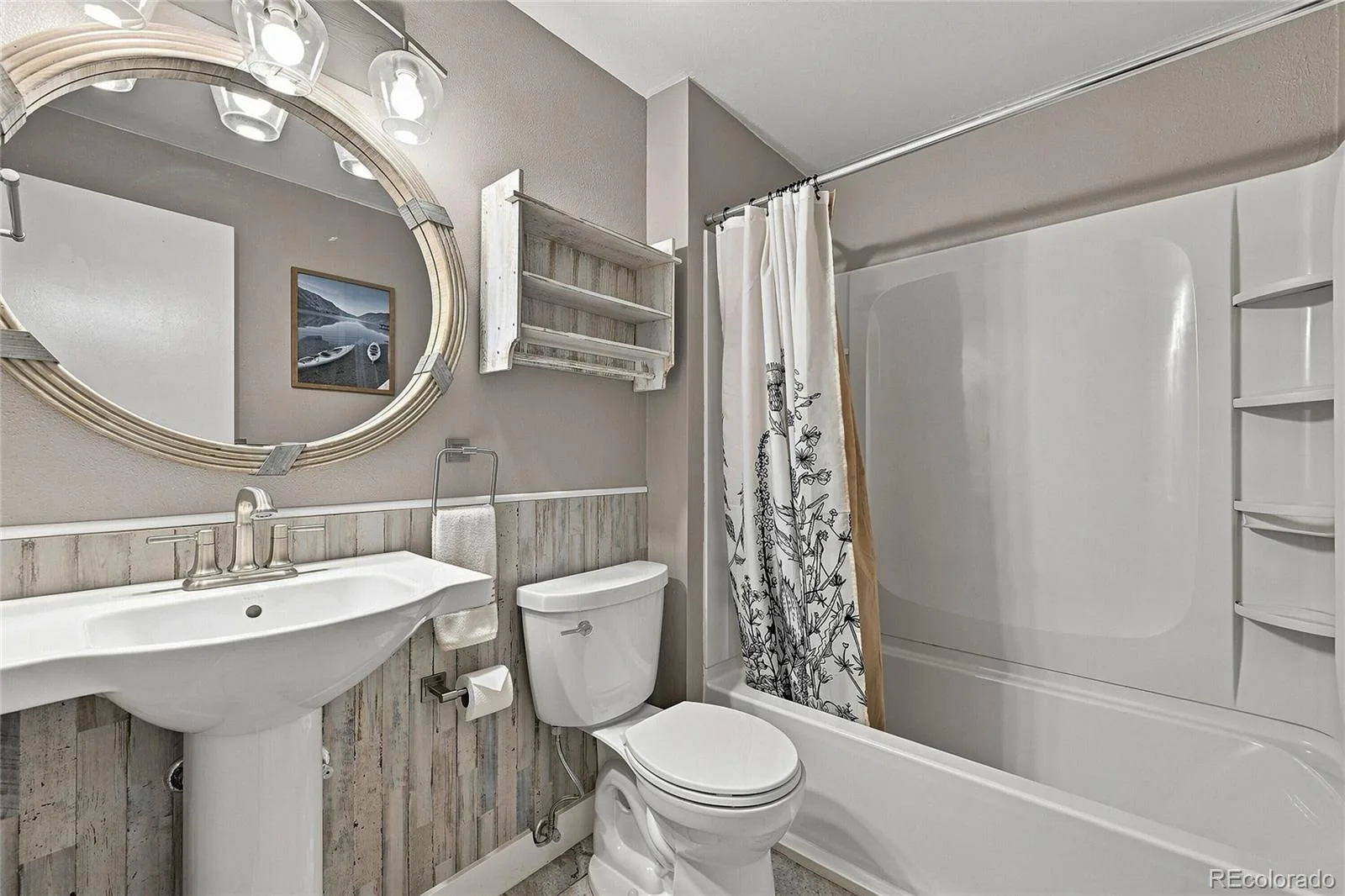 7644 S Franklin Way Centennial CO 80122 | MLS #REC2930651 09262026210336 1600 19