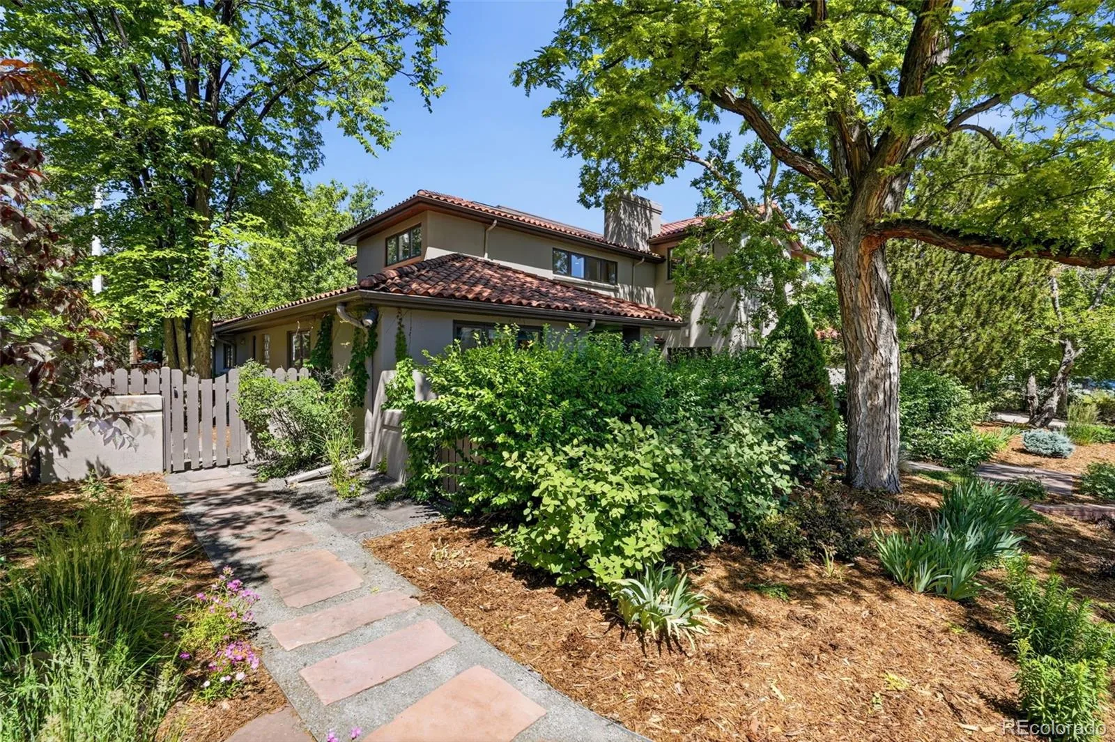 137 Dahlia Street Denver CO 80220 | MLS #REC2931190 08202026003501 1600 1