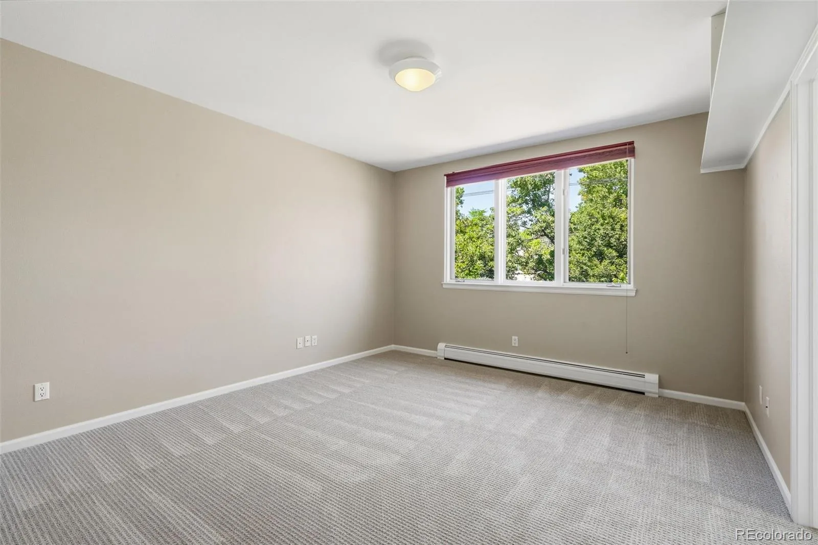 137 Dahlia Street Denver CO 80220 | MLS #REC2931190 08202026003501 1600 32