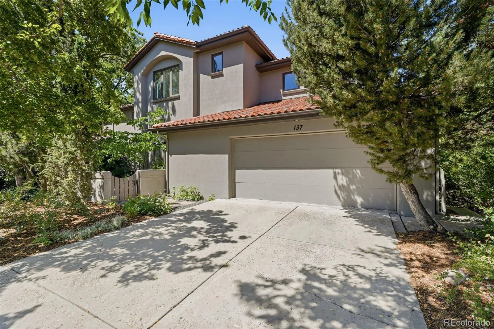 137 Dahlia Street Denver CO 80220 | MLS #REC2931190 08202026003501 1600 44