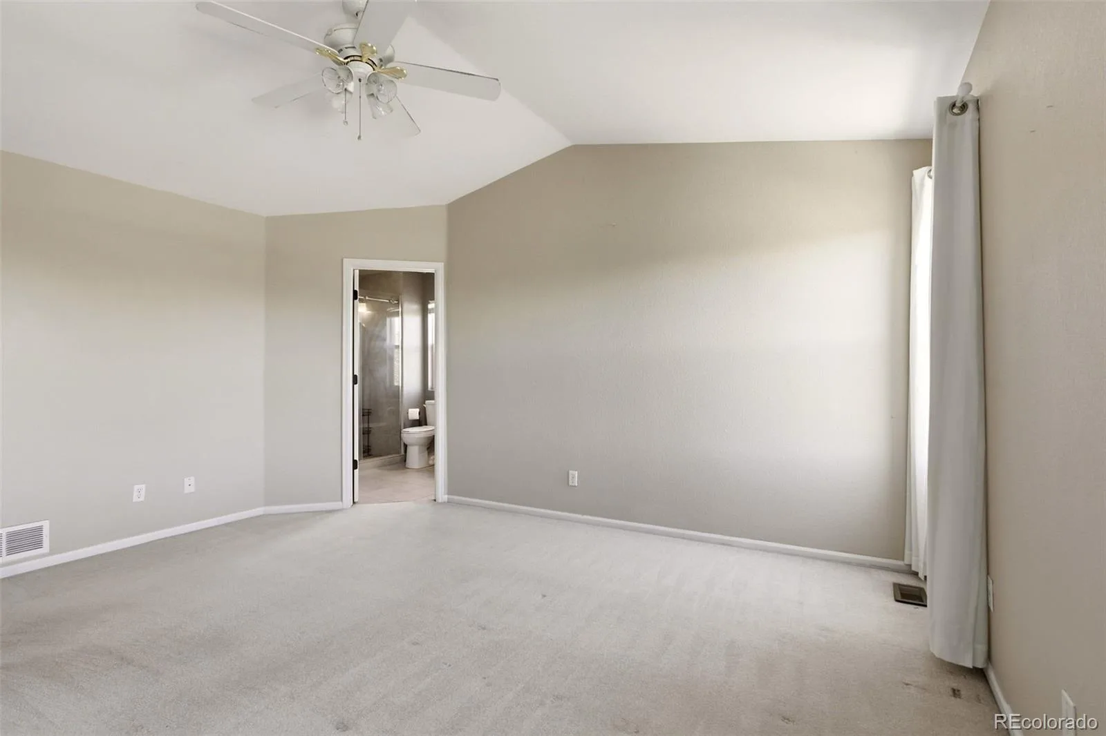 19232 E Baker Place Aurora CO 80013 | MLS #REC2931609 10082026215324 1600 14